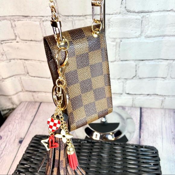Louis Vuitton key fob holder pouch keychain in Damier Ebene with bag charm - Picture 6 of 16